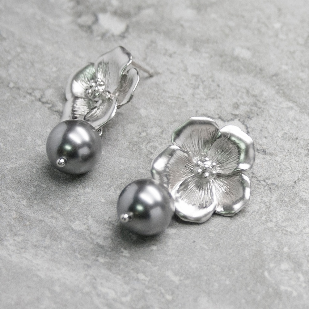 Pearl Magnolia earrings {various colors}